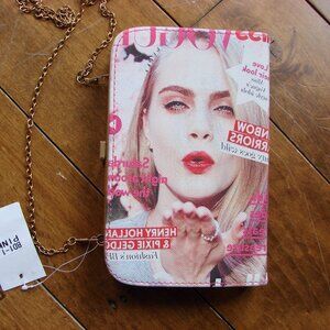 Miss Vogue Magazine Purse Bag Clutch Cara Delevingne Shoulder Chain RARE